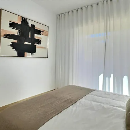 Two Bedroom Moments From The Cristo アパート *