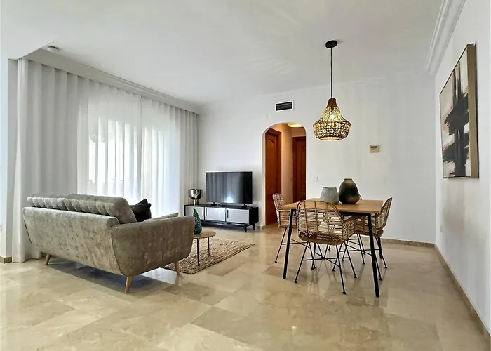 Two Bedroom Moments From The Cristo *